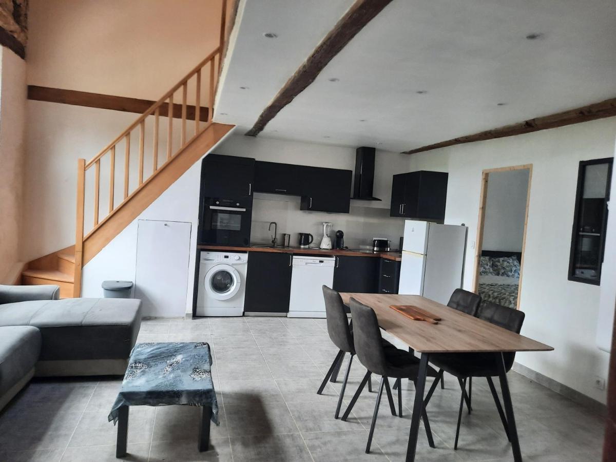Chez Line Et Pierre: Appartement Spacieux, Lumineux Et Equipe La Bastide-de-Sérou Eksteriør bilde